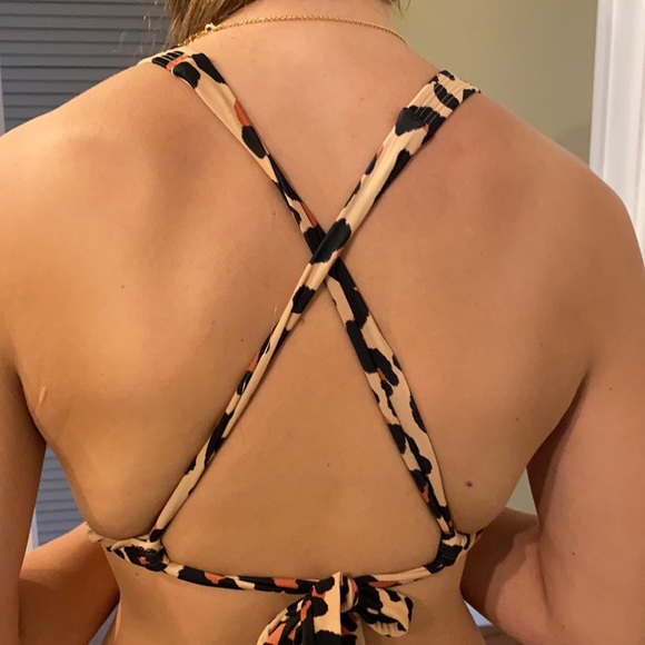 Xhilaration (target) small swim top - Picture 2 of 2